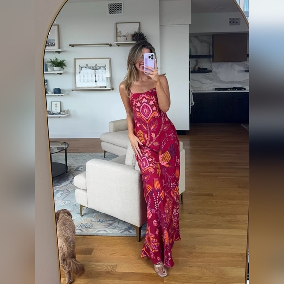 FARM Rio Dresses & Skirts - B15. NWOT FARM RIO SUNSET TAPESTRY SATIN MAXI SLIPDRESS